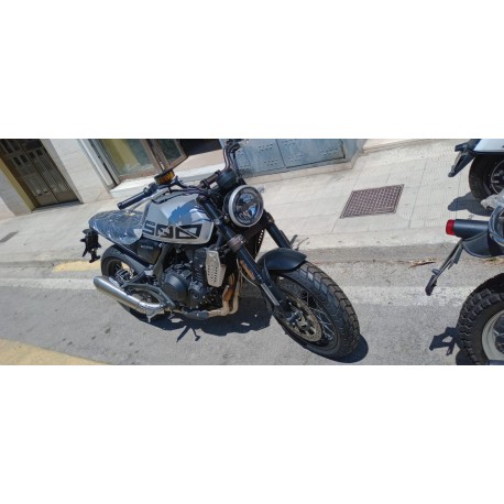 BRIXTON Crossfire 500 X Bullet Silver (ABS)  mondomoto concessionaria BRIXTON Taranto Matera Bari a Castellaneta